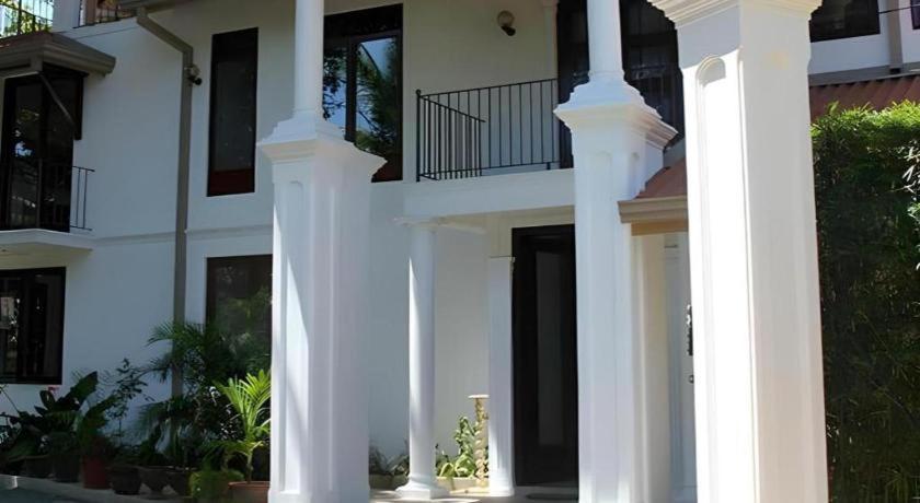 The Mgs Hotel Elpitiya  Exterior photo
